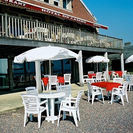 Logis Hotel Du Casino Restaurant Le Mathelia Vierville-sur-Mer Exterior foto